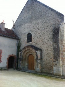 L église